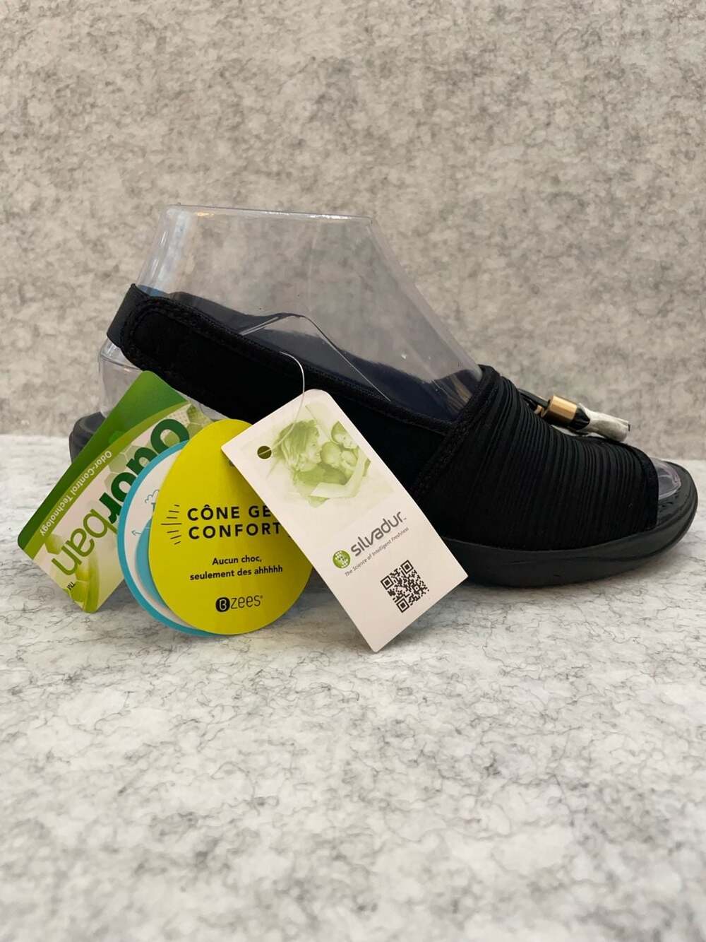 Bzees Mirage Women's Black Peep-Toe Slingback Wedge Sandals new - Picture 3 of 8